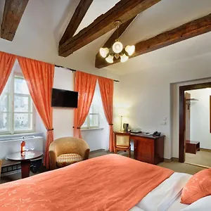 Hotel Lippert, Praga