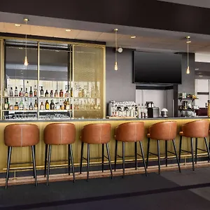 4* מלון Vienna House By Wyndham Diplomat