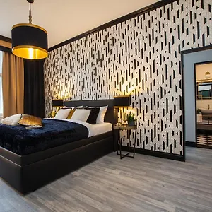 4* Hotel Golden